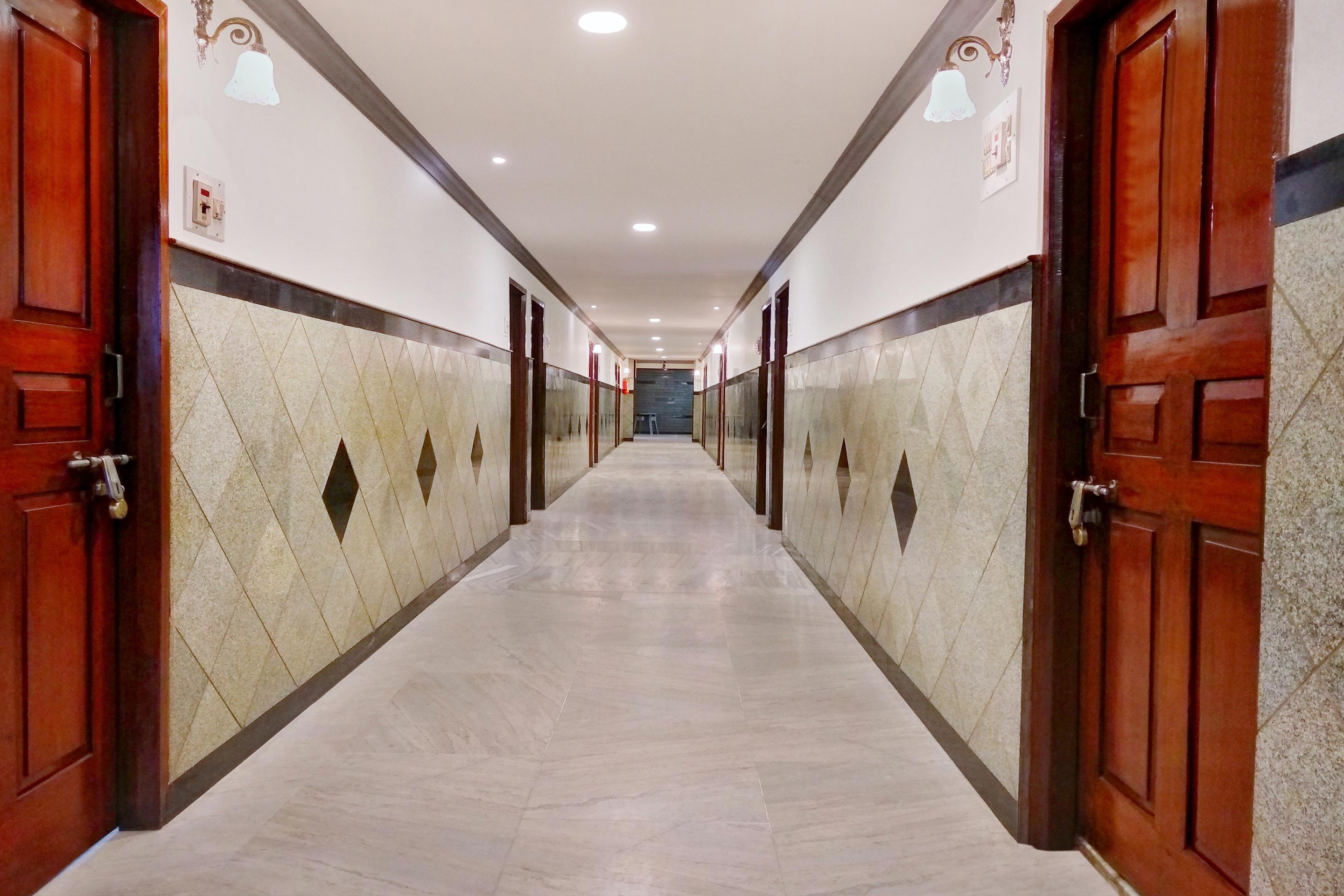 Oyo 10884 Pavana Residency Bangalore Exterior photo