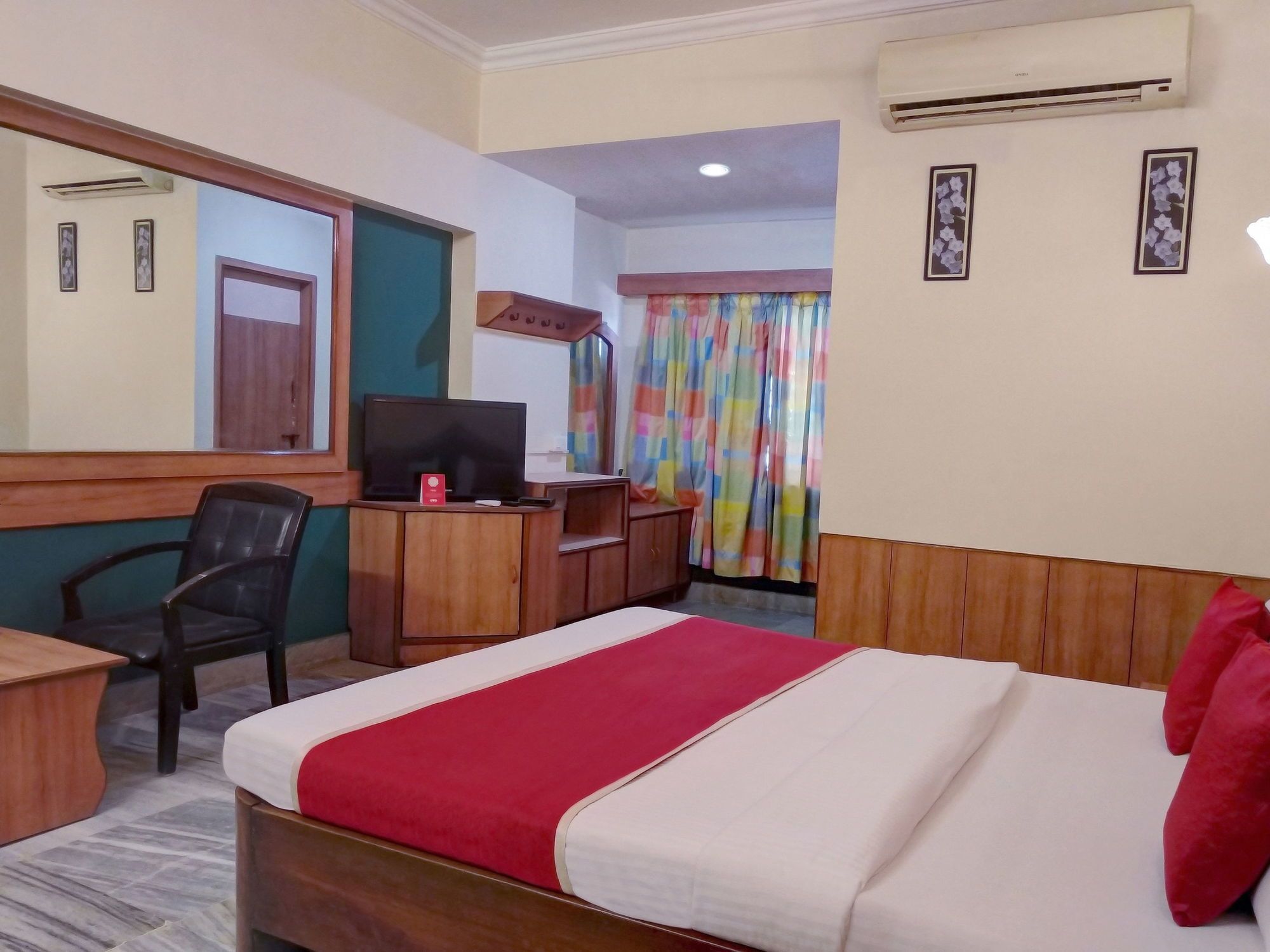 Oyo 10884 Pavana Residency Bangalore Exterior photo